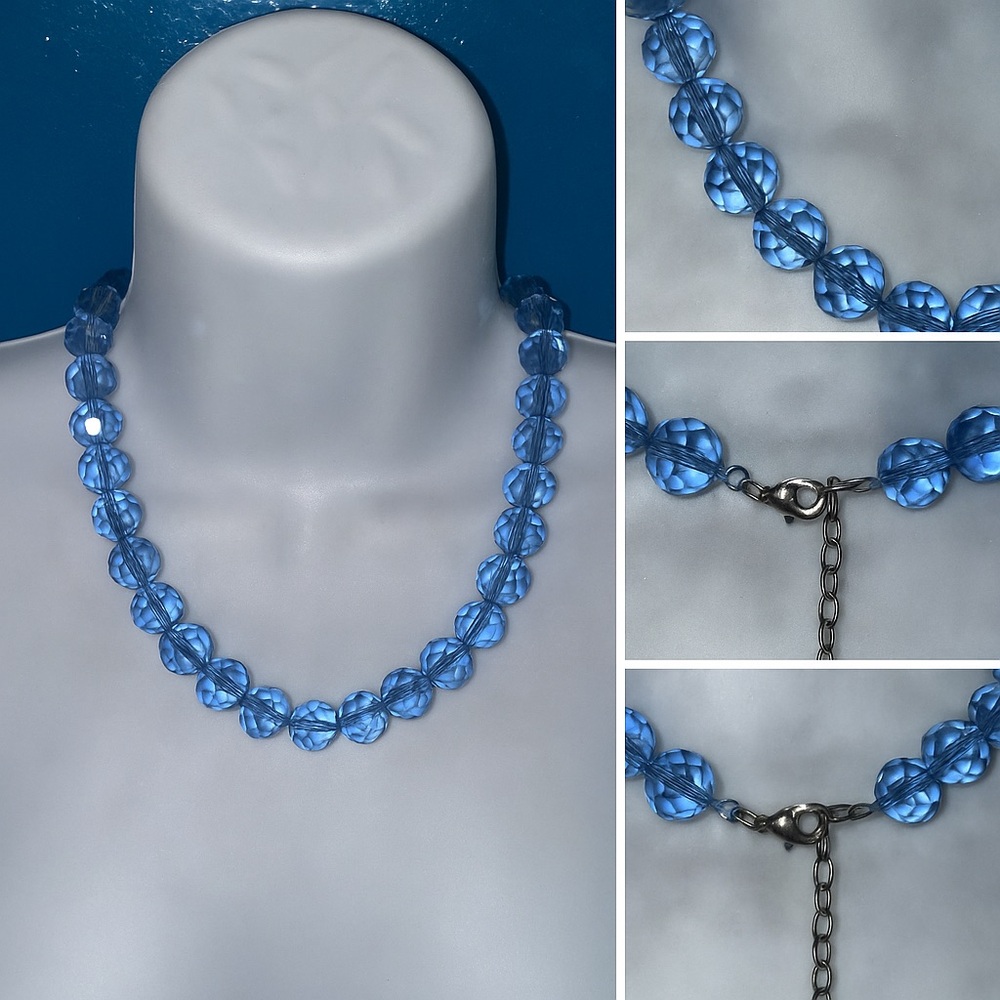 Blue Austrian crystal Czechoslovakia Czech glass vintage beaded necklace